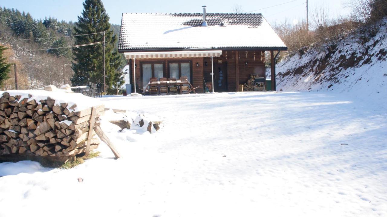 Chalet Du Champs Des Semeaux Wisches Exterior photo