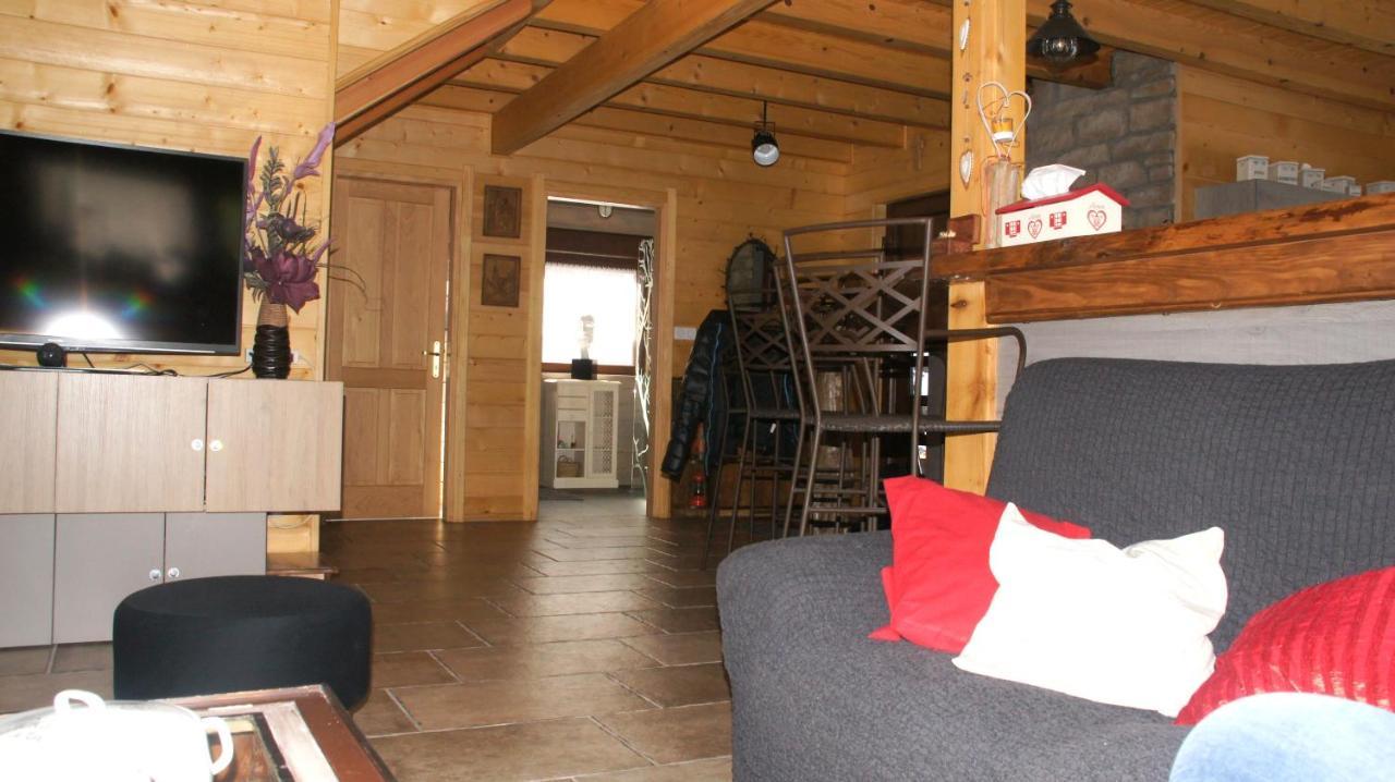 Chalet Du Champs Des Semeaux Wisches Exterior photo